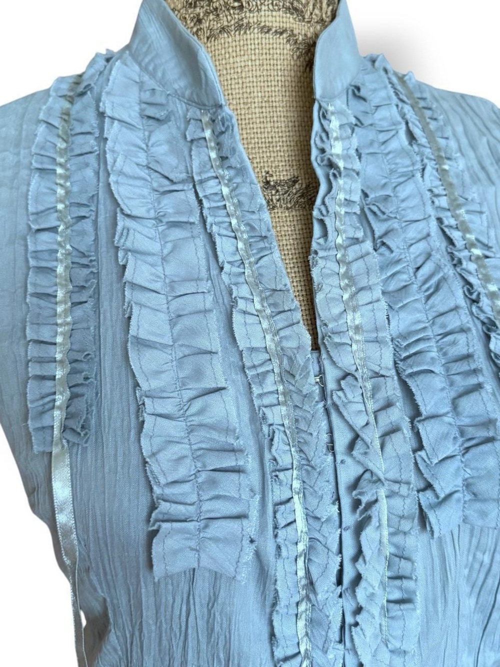Y2K Blue Sleeveless Ruffled Blouse Size S - Picture 2 of 5